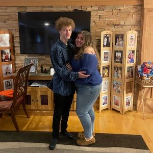 Meet your Posher, Breanna